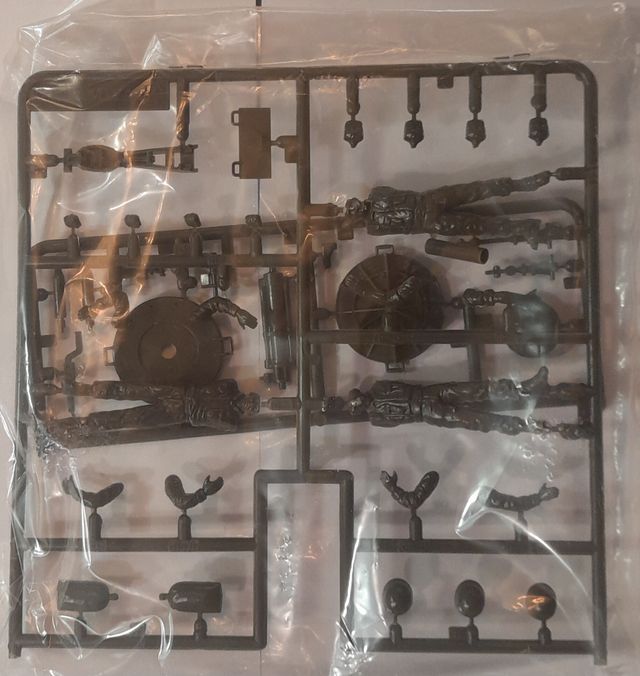 MILITARY MINIATURES U.S.107mm MORTAR & CREW