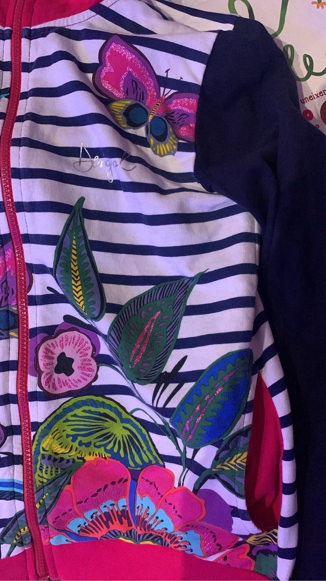 Sudadera Desigual nueva