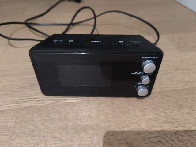 Radió, despertador, digital