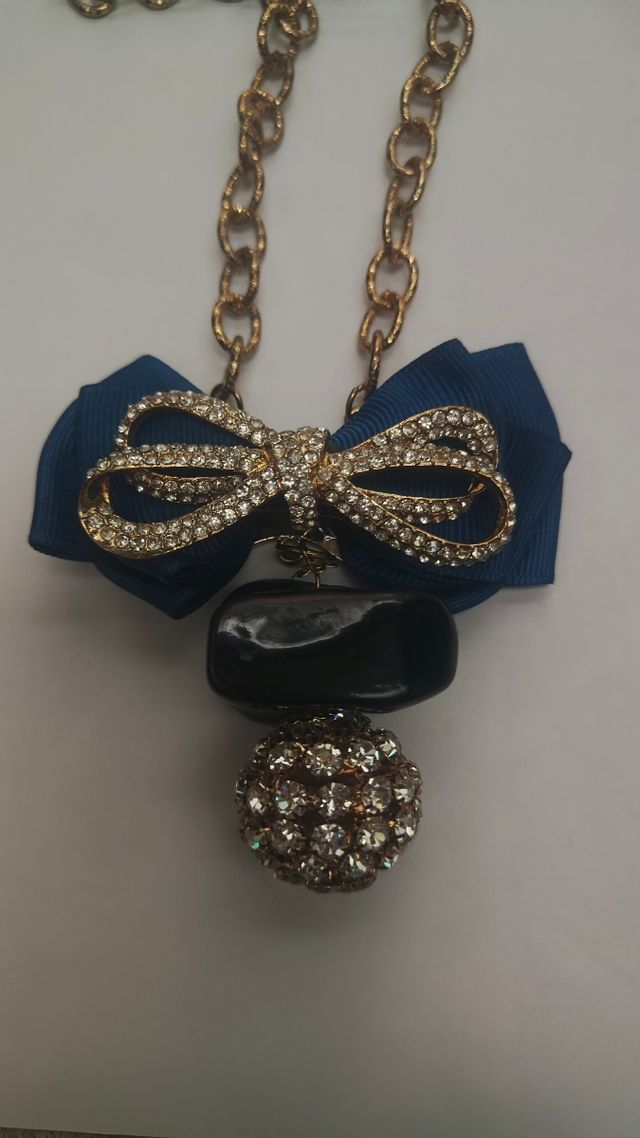 Collana donna con fiocco di strass