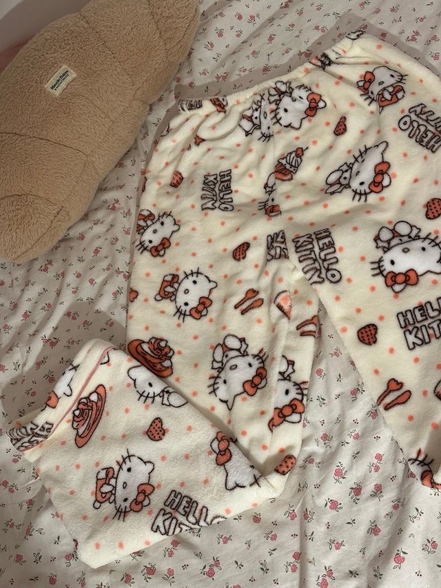 Pijama 2 piezas de Hello Kitty polar