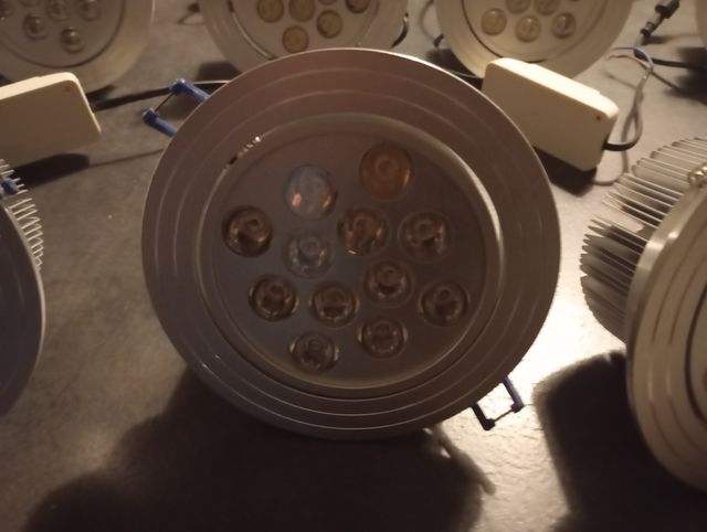 14 faretti a led da controsoffitto