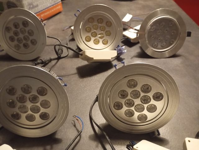 14 faretti a led da controsoffitto