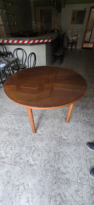 Mesa comedor agrandable