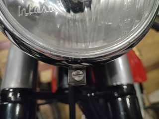 Grapa sujeccion cerquillo faro