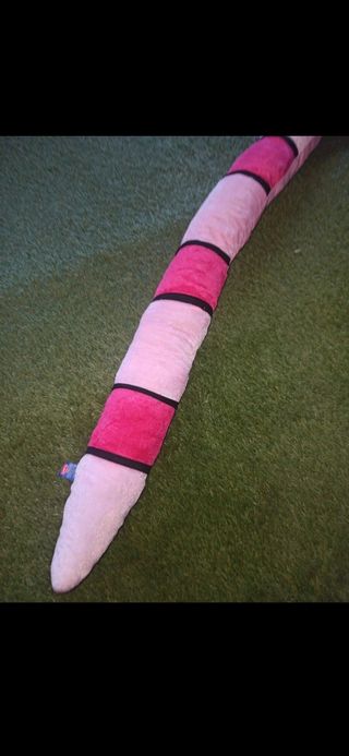 Serpiente de peluche