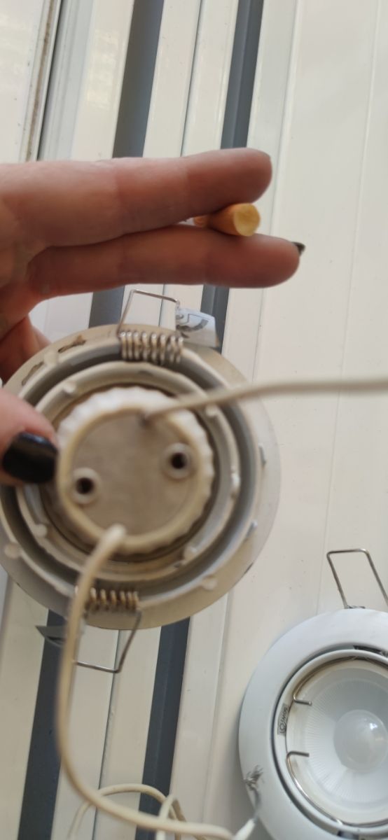 Ojo de buey con bombillas