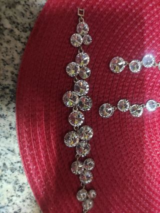 Pendientes y pulsera