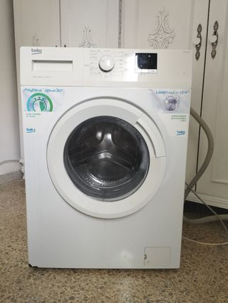 Lavadora marca Beko. No hago envíos!!!  NO REBAJO!