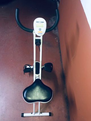 Bicicleta estatica plegable