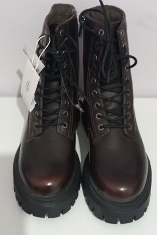 Botas