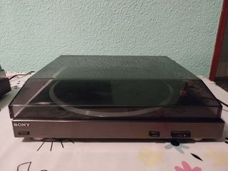 TOCADISCOS SONY PS-D705. 