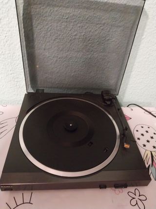 TOCADISCOS SONY PS-D705. 