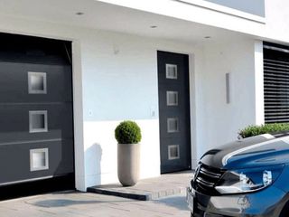 Instalación de Puertas Automáticas para Hogares