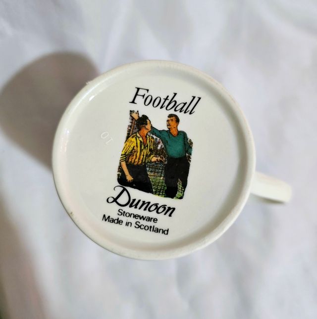 Taza de café Vintage con la  historia del fútbol