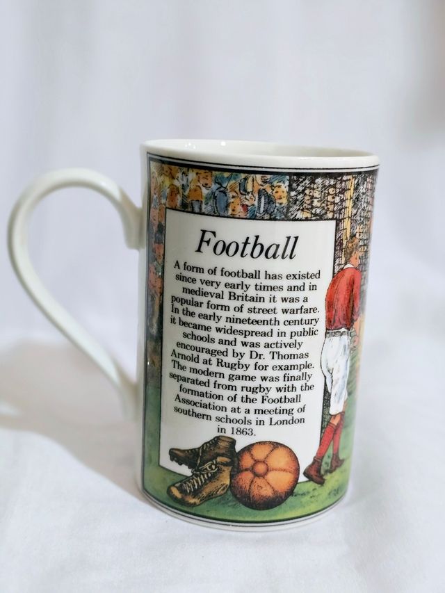 Taza de café Vintage con la  historia del fútbol