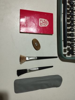 Maquina de escribir Olivetti Pluma 22