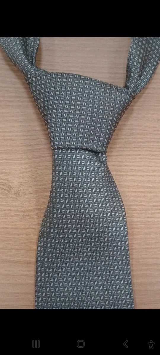 Corbata seda  gris plata Unicen Italia