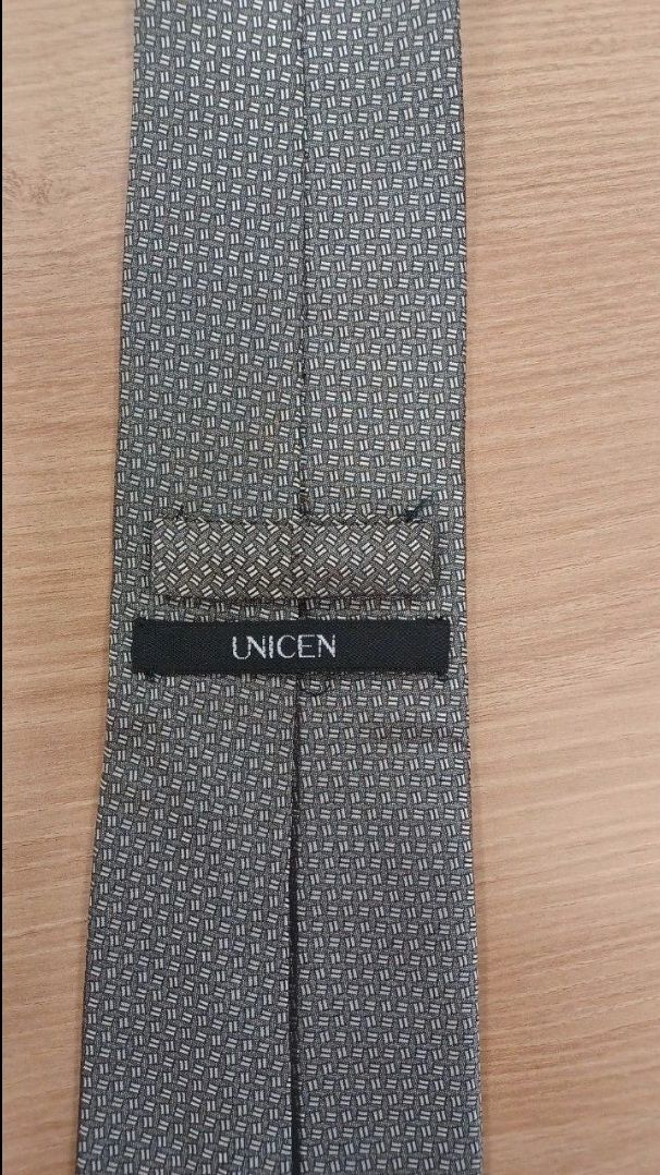 Corbata seda  gris plata Unicen Italia