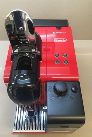 Cafetera de cápsulas DeLonghi Lattissima Plus