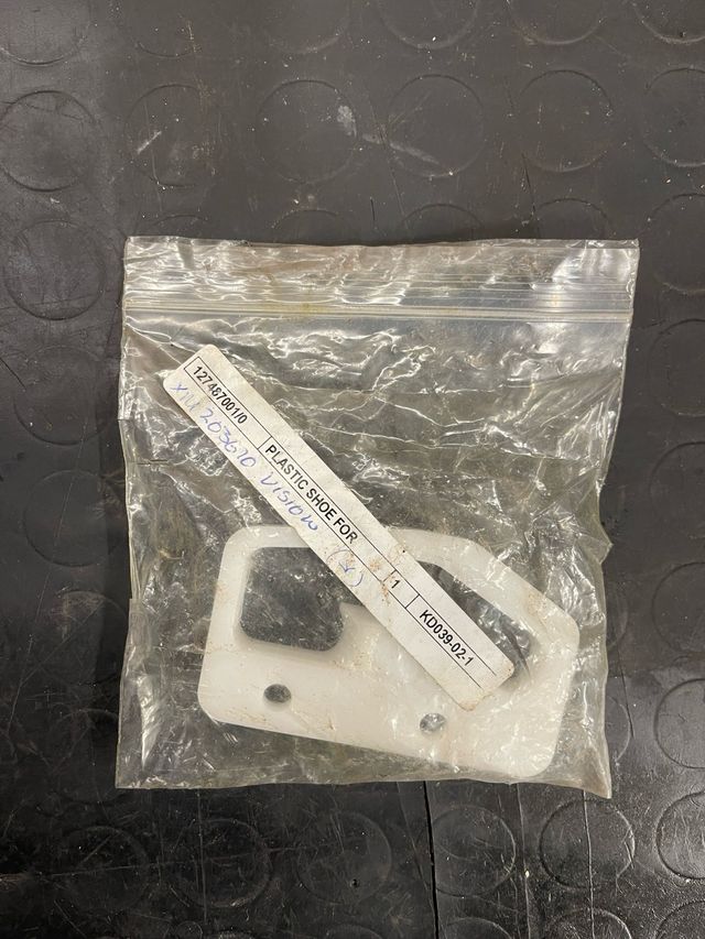 Pattino guida leva innesto lama Stiga