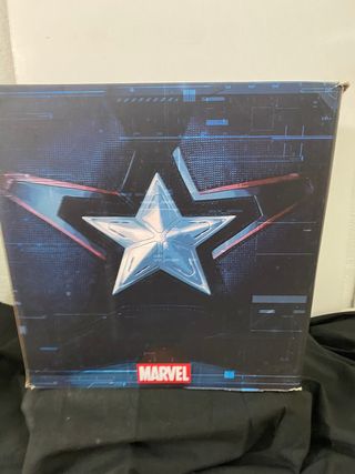 Captain America Rides on Motorcycle Premium MARVEL