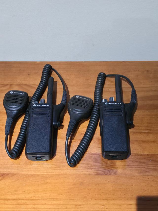 Radios Motorola DP4400 DP4400e UHF