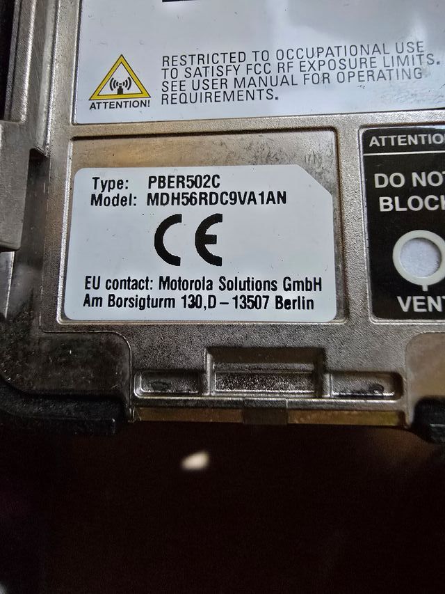 Radios Motorola DP4400 DP4400e UHF