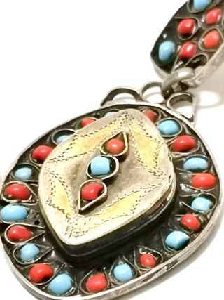 Pendientes plata con corales y turquesas 6.0 cm