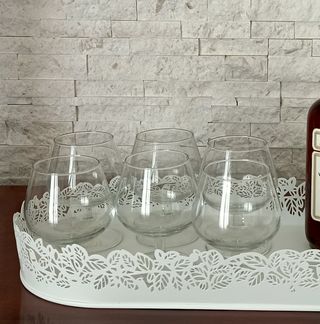 Sei bicchieri cognac firmati Martell con vassoio