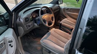 Chrysler Voyager 2003