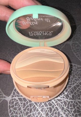 Lote de maquillaje nuevo 15