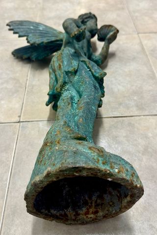 Gran figura hada hierro fundido