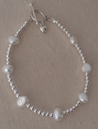 Pulsera, plata ley y perlas 