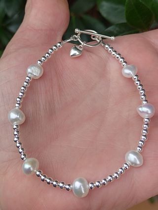 Pulsera, plata ley y perlas 