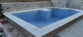 Piedra de coronación de piscina 7x4