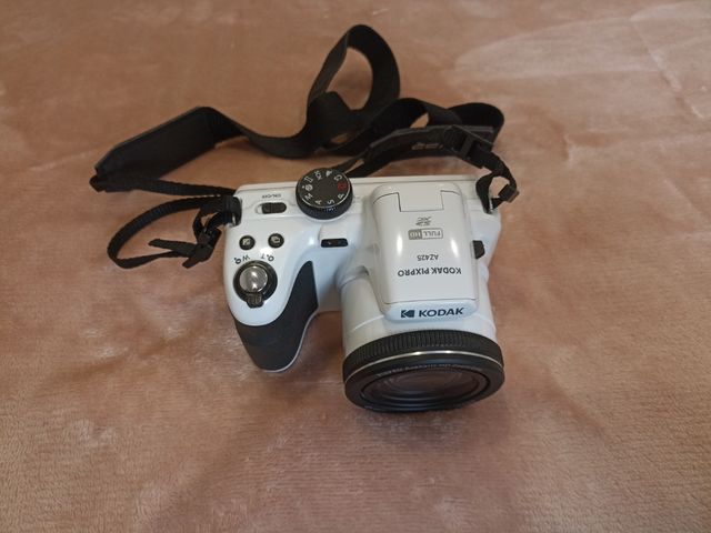 Kodak Pixpro AZ425 Full HD Reestreno