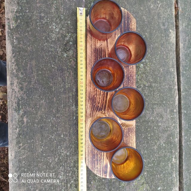 Vassoio rustico porta bicchieri vintage. 