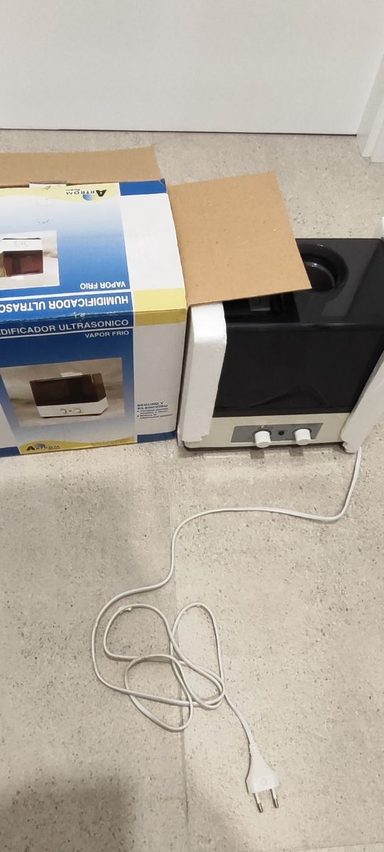 Humidificador ultrasonico Artom HC-130