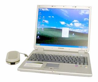 Portátil Samsung X05 2GB 32bits Firewire Vintage