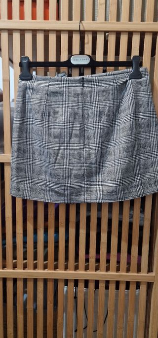 Minifalda de cuadros de mango