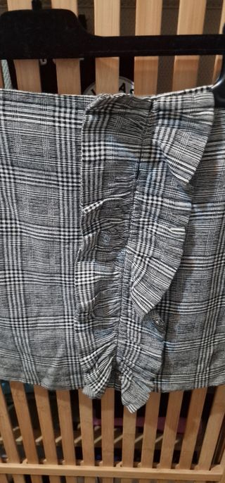 Minifalda de cuadros de mango