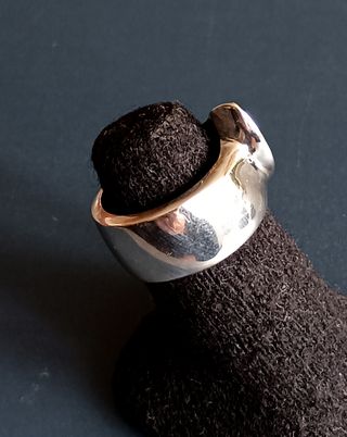 Bonito anillo de plata