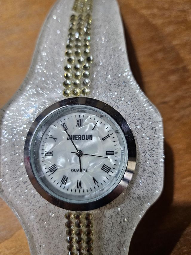Orologio da tavolo con strass