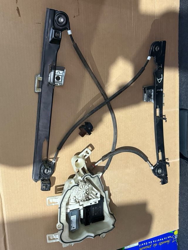 Elevalunas delantero izquiero seat altea