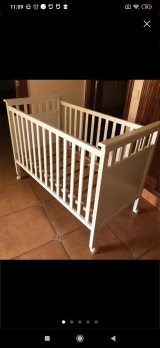 Cuna bebe Pili Carrera