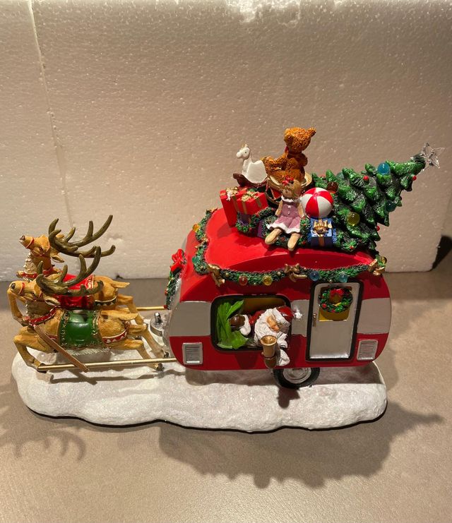 Carovana di Babbo Natale con led e musiche