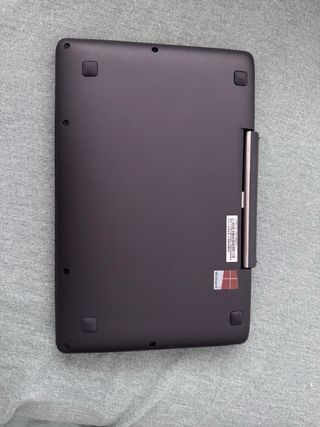 Portátil ASUS convertible en tablet
