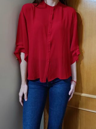 Blusa roja Zara
