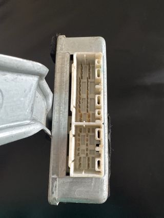 Centralita abs land cruiser kzj 90/95
